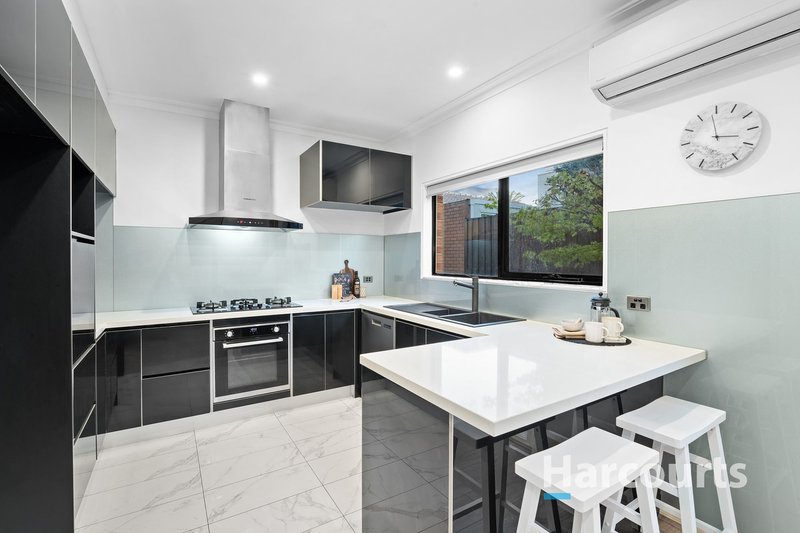 Photo - 7/8 Willgilson Court, Oakleigh VIC 3166 - Image 3