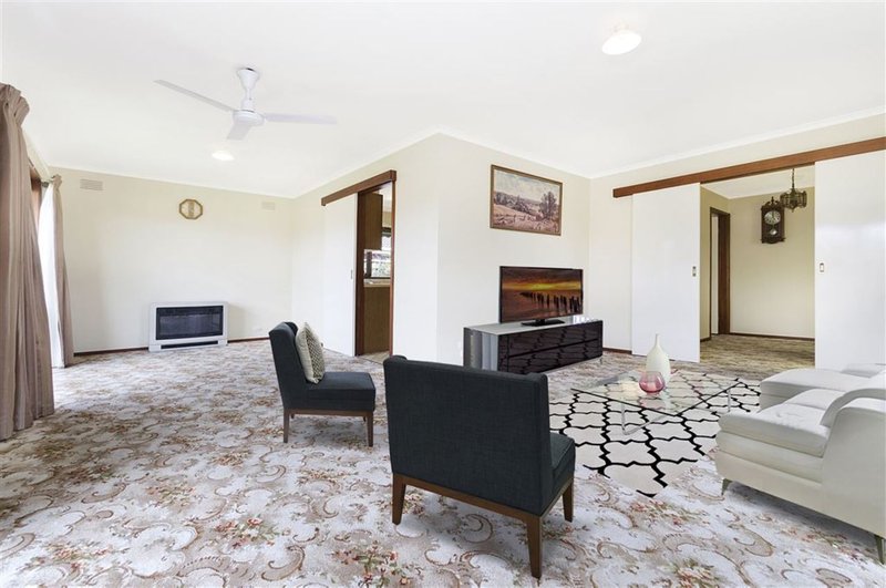 Photo - 78 Wolseley Grove, Bell Post Hill VIC 3215 - Image 4