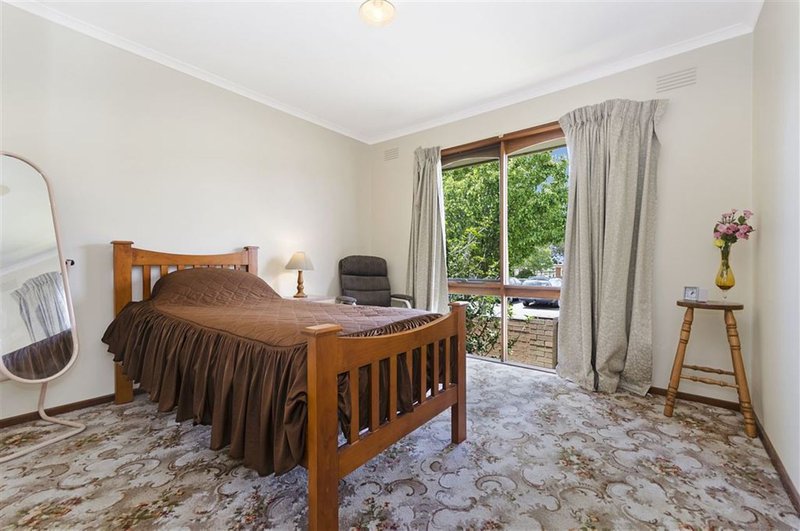 Photo - 78 Wolseley Grove, Bell Post Hill VIC 3215 - Image 7