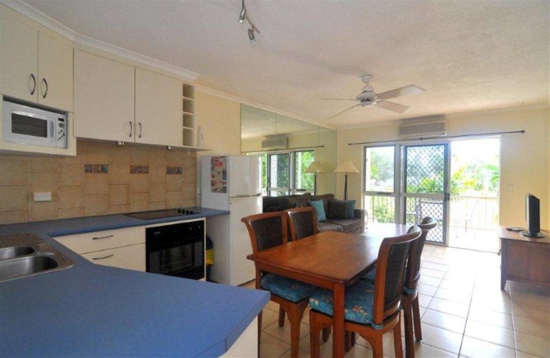 Photo - 7/81-87 Clifton Road, Clifton Beach QLD 4879 - Image 13