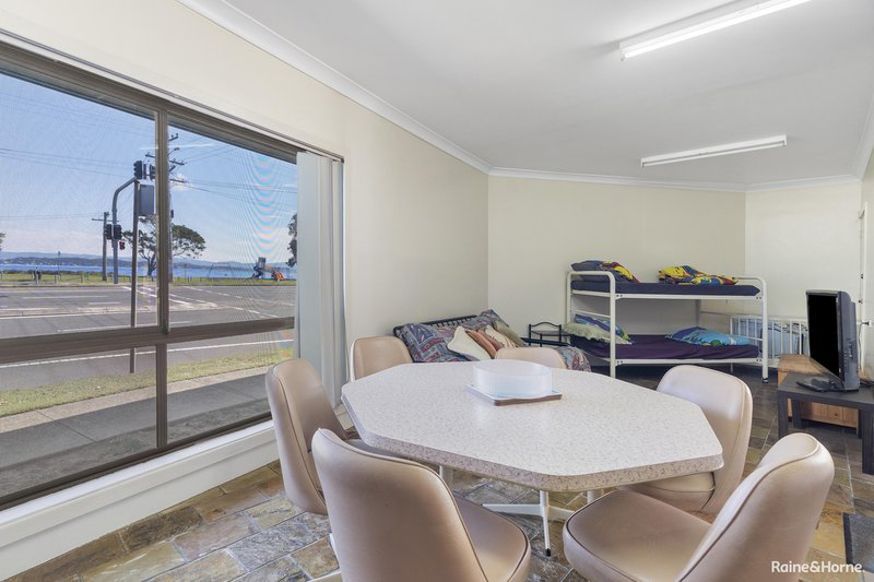 Photo - 783 Pacific Highway, Belmont South NSW 2280 - Image 14