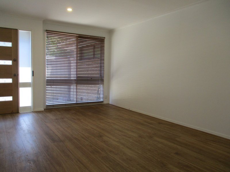 Photo - 7/83A Lincoln Road, Croydon VIC 3136 - Image 2