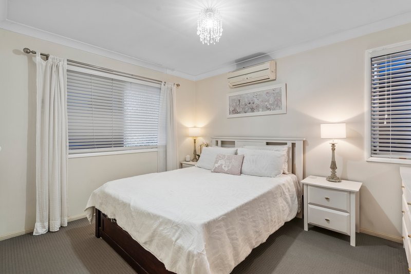 Photo - 7/84-86 Castile Crescent, Edens Landing QLD 4207 - Image 11