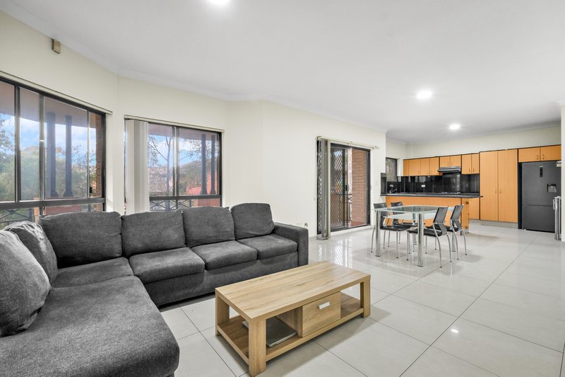 Photo - 7/85 Lane Street, Wentworthville NSW 2145 - Image 3