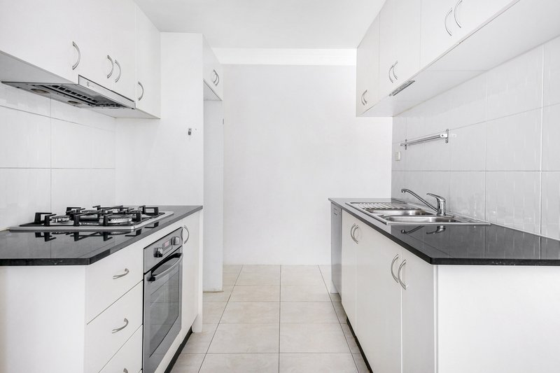 Photo - 78/7-9 Cross Street, Bankstown NSW 2200 - Image 4