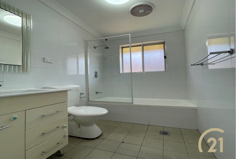 Photo - 7/88 Hamilton Road, Fairfield NSW 2165 - Image 6