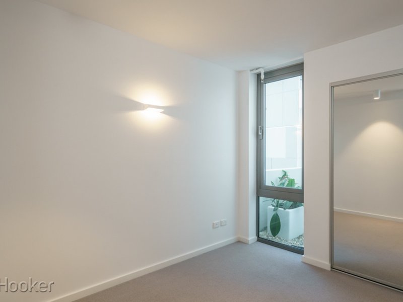 Photo - 7/89 Aberdeen Street, Northbridge WA 6003 - Image 5