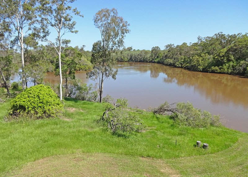 Photo - 789 Burrum Heads Road, Burrum River QLD 4659 - Image 17