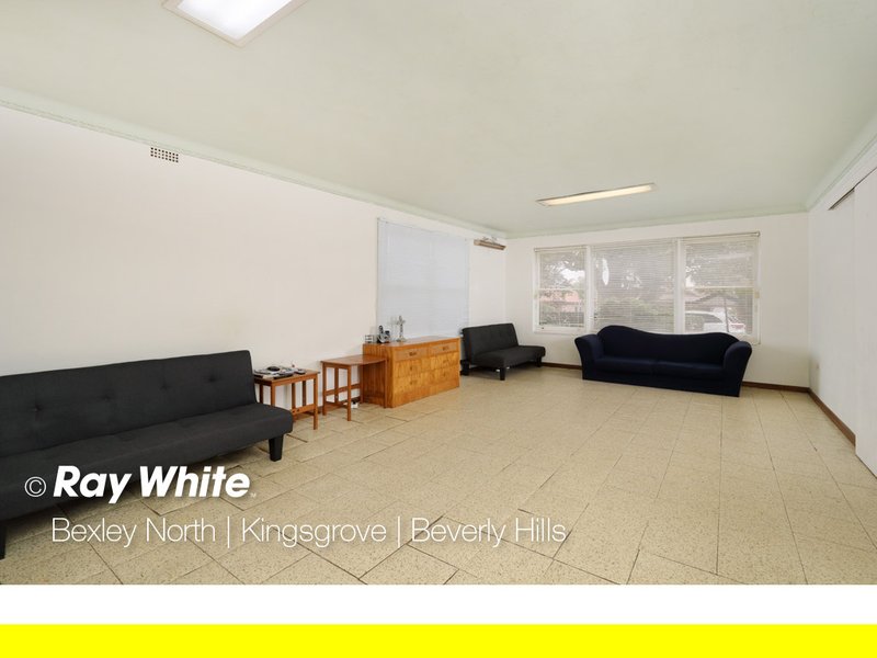 Photo - 78A Caroline Street, Kingsgrove NSW 2208 - Image 4