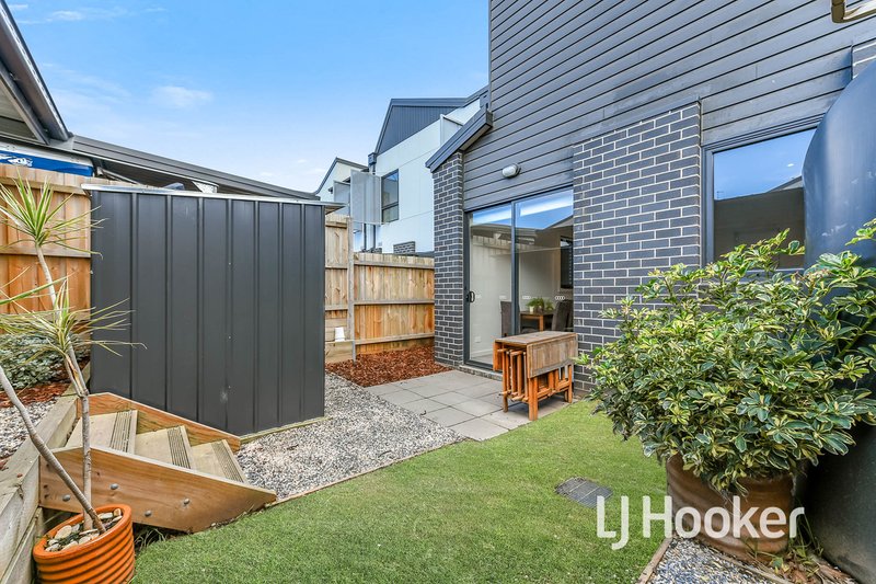 Photo - 78A Hutchinson Drive, Lynbrook VIC 3975 - Image 13