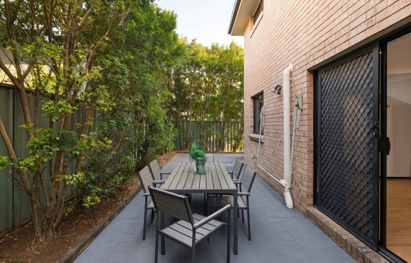 Photo - 78B Belmore Road, Peakhurst NSW 2210 - Image 7
