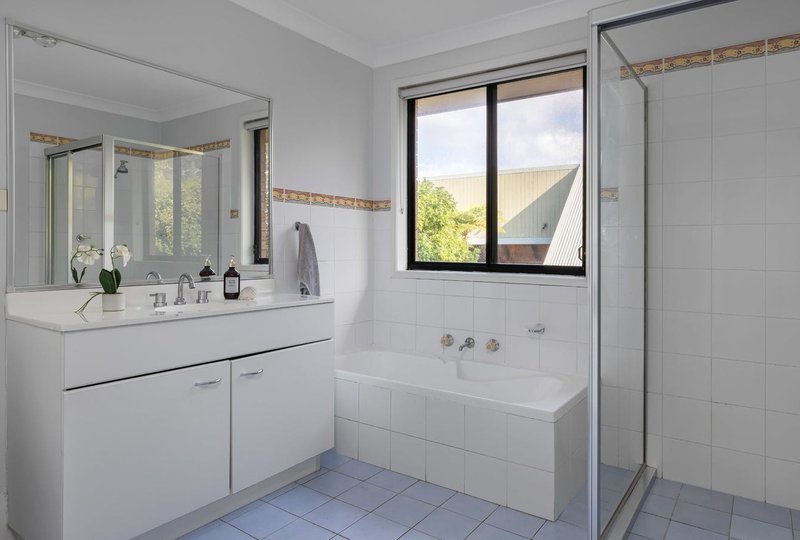 Photo - 78B Belmore Road, Peakhurst NSW 2210 - Image 8