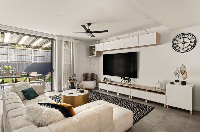 Photo - 78B Oxlade Street, North Kellyville NSW 2155 - Image 11