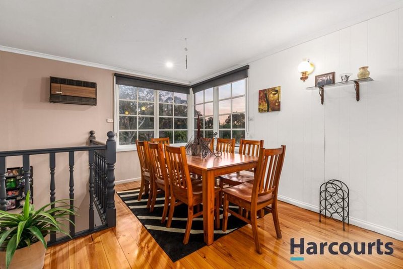 Photo - 79 Amesbury Avenue, Wantirna VIC 3152 - Image 5