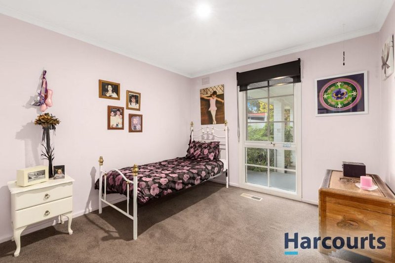 Photo - 79 Amesbury Avenue, Wantirna VIC 3152 - Image 8