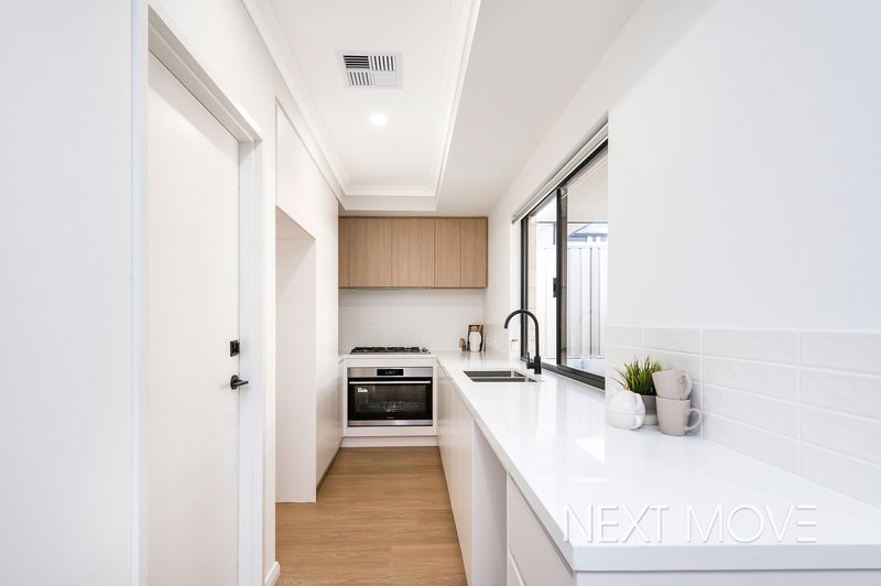 Photo - 79 Arkwell Street, Willagee WA 6156 - Image 10