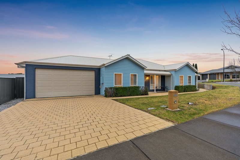 Photo - 79 Aurora Circuit, Meadows SA 5201 - Image 2
