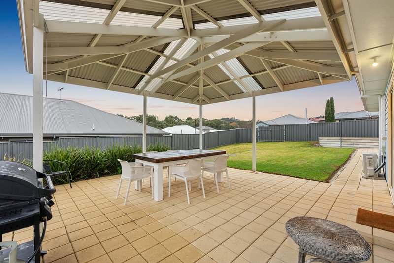 Photo - 79 Aurora Circuit, Meadows SA 5201 - Image 20