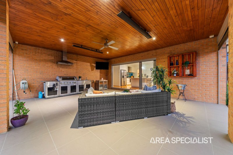 Photo - 79 Banjo Paterson Drive, Pakenham VIC 3810 - Image 21