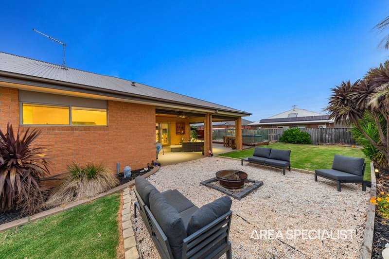 Photo - 79 Banjo Paterson Drive, Pakenham VIC 3810 - Image 27