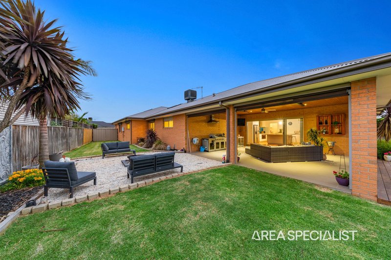 Photo - 79 Banjo Paterson Drive, Pakenham VIC 3810 - Image 28