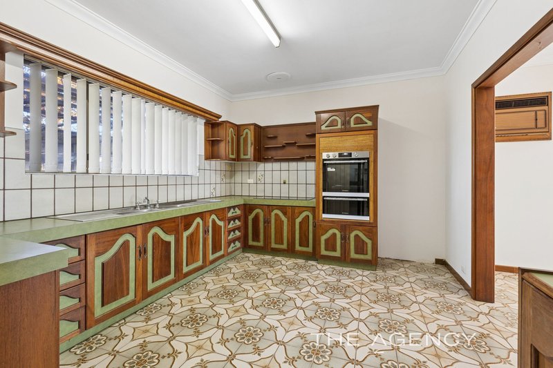 Photo - 79 Barridale Drive, Kingsley WA 6026 - Image 3