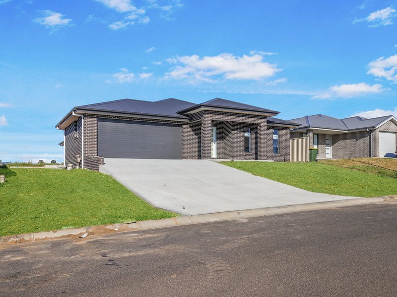 79 Basalt Way, Kelso NSW 2795