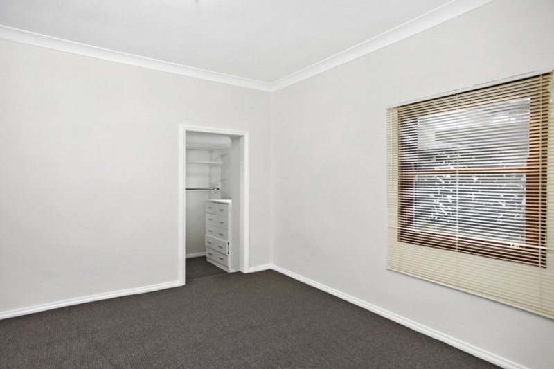 Photo - 79 Birkley Road, Manly NSW 2095 - Image 8