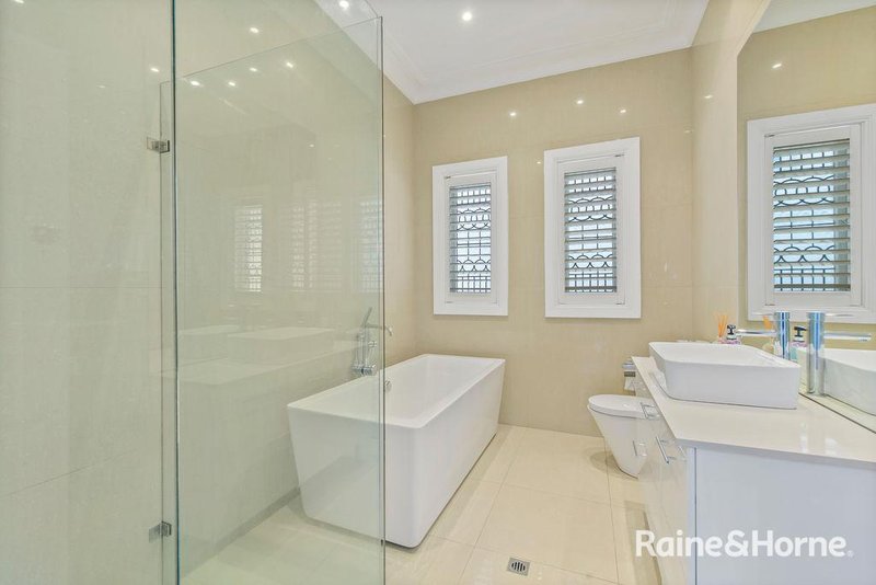 Photo - 79 Birriga Road, Bellevue Hill NSW 2023 - Image 10