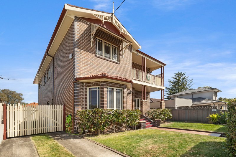 79 Bouvardia Street, Russell Lea NSW 2046