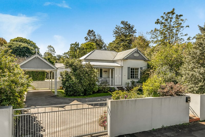 79 Bridge Street, Mount Lofty QLD 4350