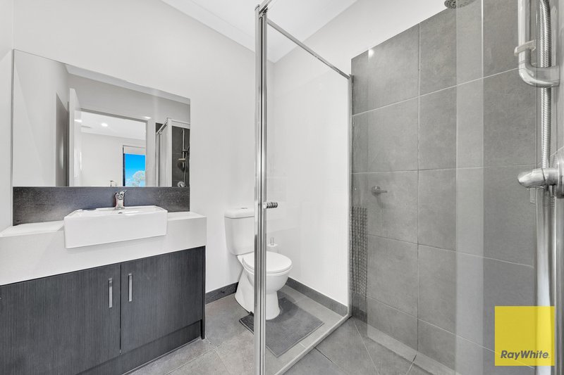 Photo - 79 Brightvale Boulevard, Wyndham Vale VIC 3024 - Image 15