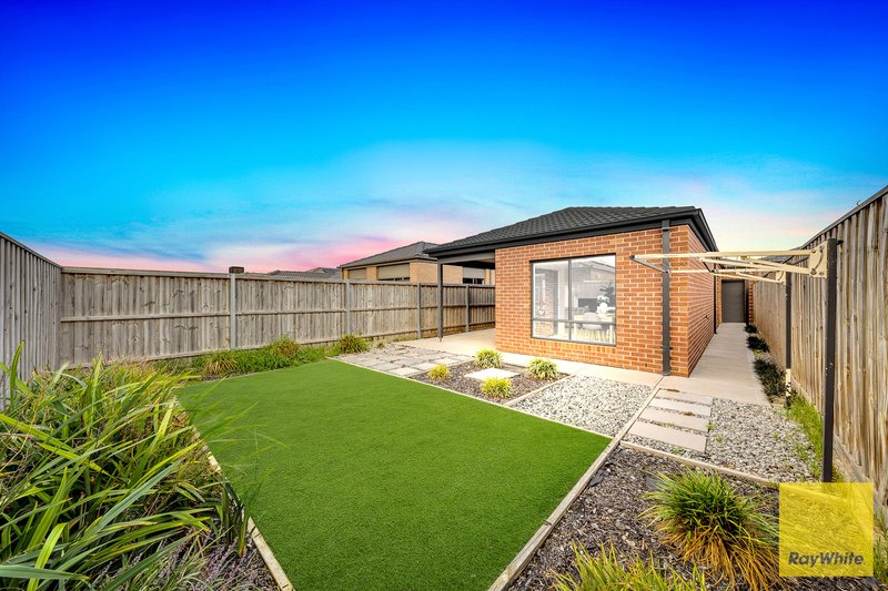 Photo - 79 Brightvale Boulevard, Wyndham Vale VIC 3024 - Image 21