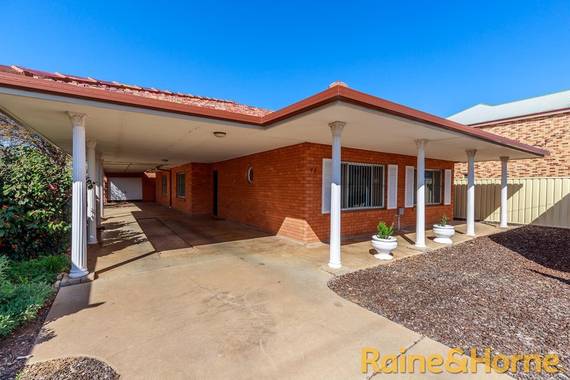 79 Bultje Street, Dubbo NSW 2830