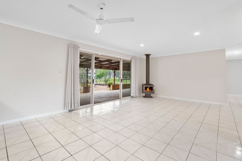 Photo - 79 Burns Street, Fernvale QLD 4306 - Image 7