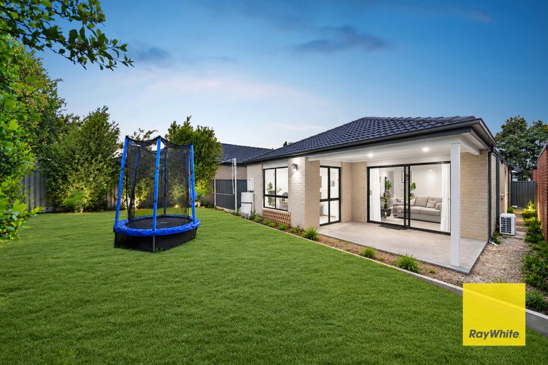 Photo - 79 Butterfly Boulevard, Tarneit VIC 3029 - Image 15