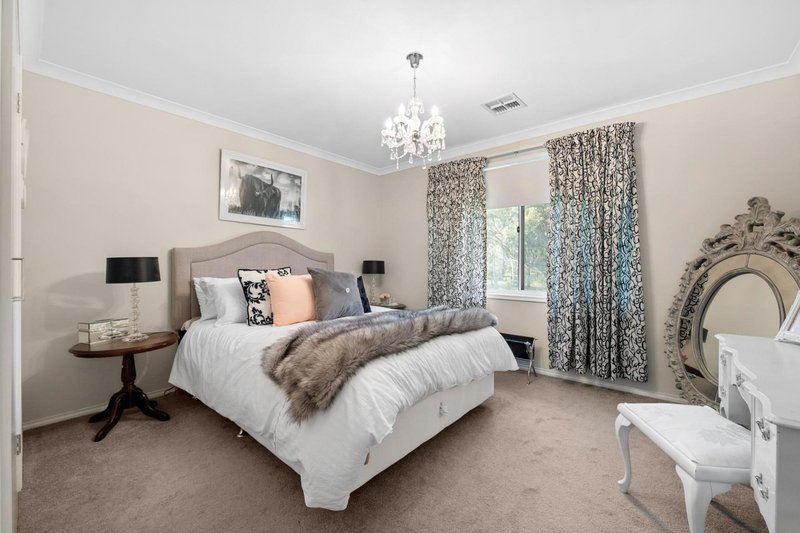 Photo - 79 Cassons Crescent, Huntly VIC 3551 - Image 15