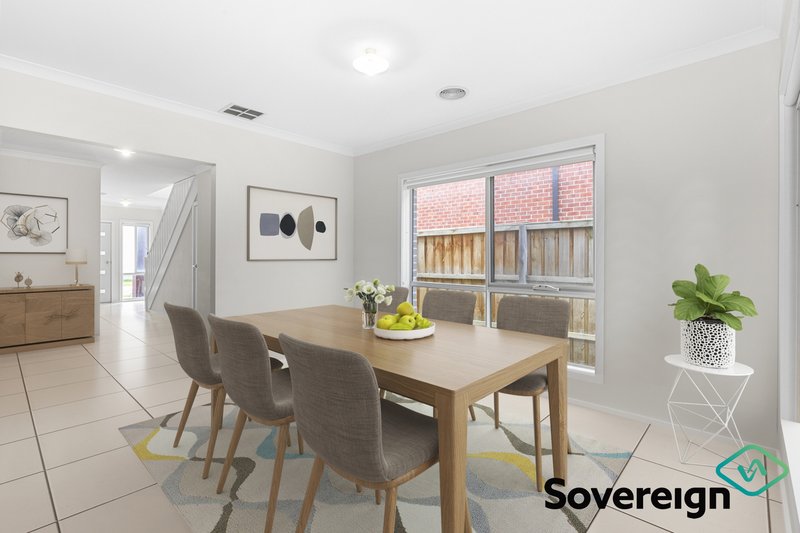 Photo - 79 Chi Avenue, Keysborough VIC 3173 - Image 3