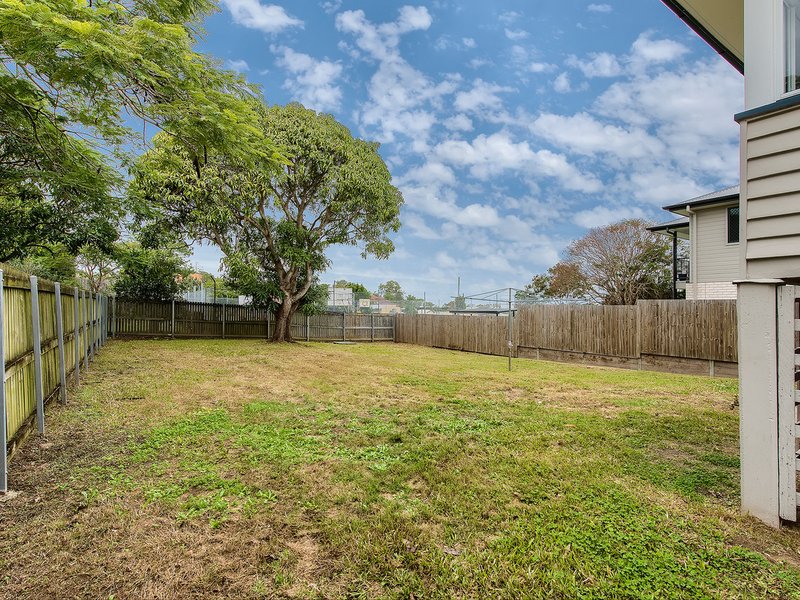 Photo - 79 Clifford Street, Stafford QLD 4053 - Image 2