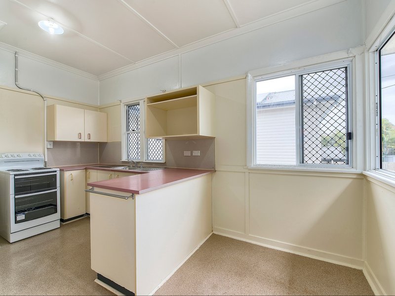 Photo - 79 Clifford Street, Stafford QLD 4053 - Image 4