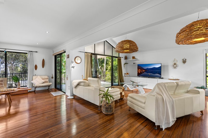 Photo - 79 Constellation Way, Wynnum QLD 4178 - Image 4