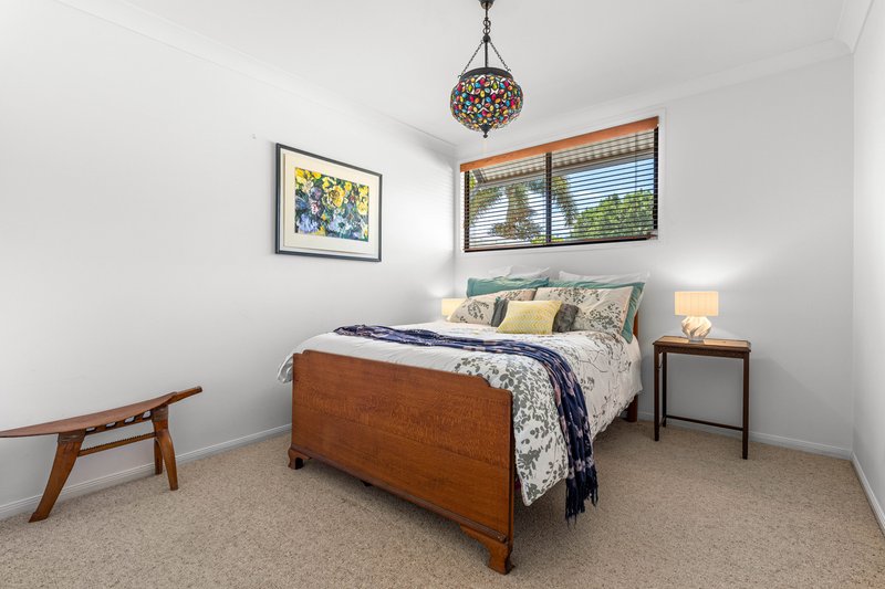 Photo - 79 Constellation Way, Wynnum QLD 4178 - Image 9