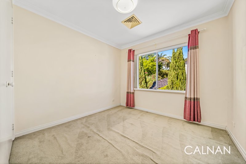 Photo - 79 Coogee Road, Ardross WA 6153 - Image 15