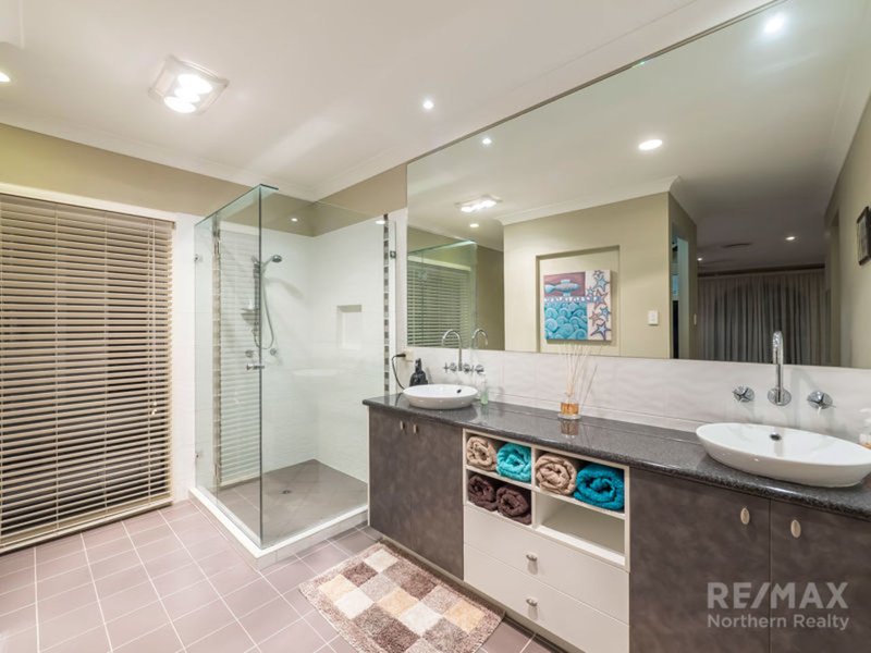 Photo - 79 Corvus Drive, Cashmere QLD 4500 - Image 17