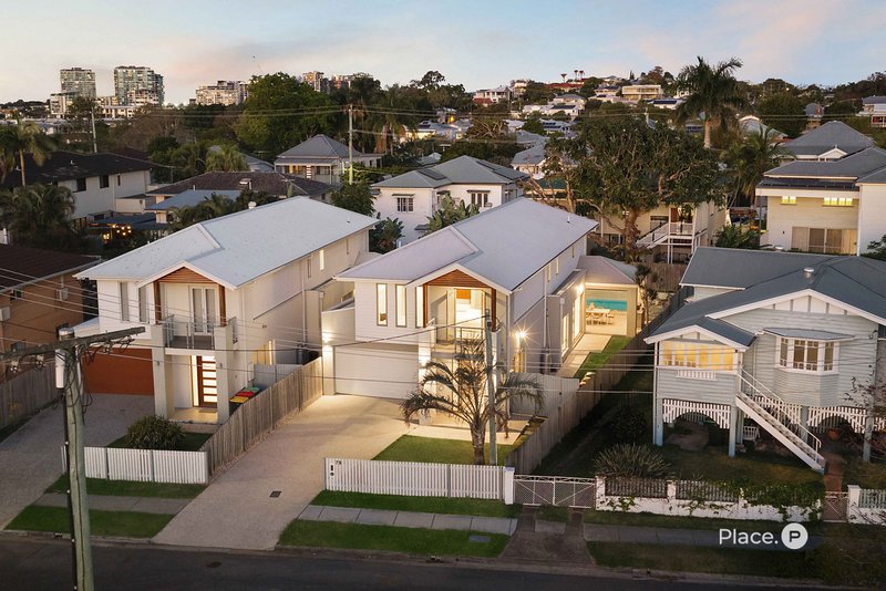 Photo - 79 Coutts Street, Bulimba QLD 4171 - Image 2