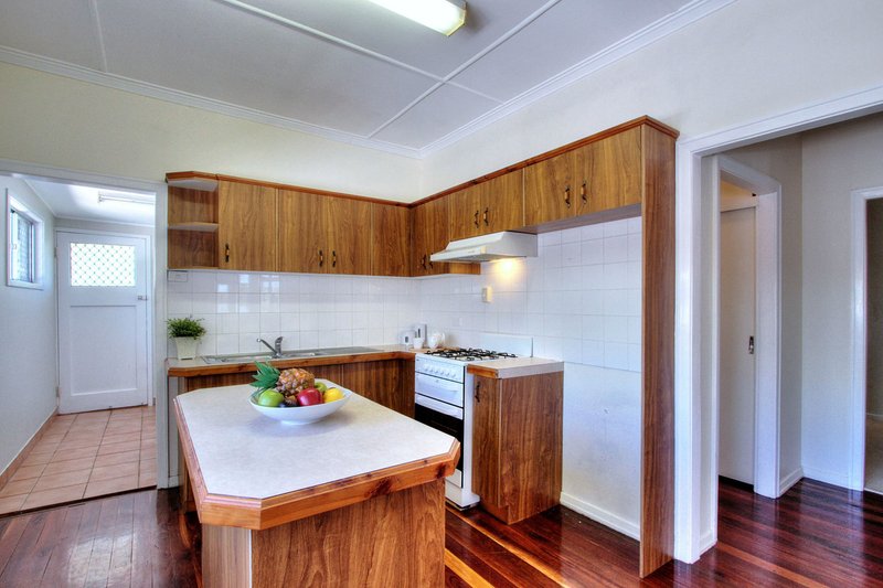 Photo - 79 Dawson Road, Upper Mount Gravatt QLD 4122 - Image 5