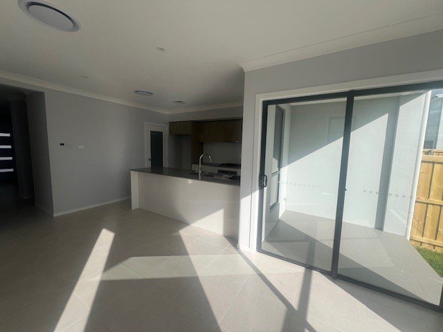 Photo - 79 Dransfield Drive, Oran Park NSW 2570 - Image 4