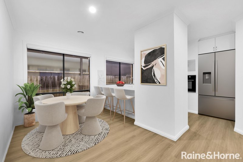 Photo - 79 Duke Street, Wallan VIC 3756 - Image 4