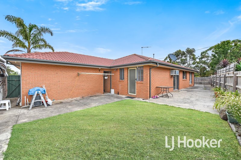 Photo - 79 Ebony Drive, Pakenham VIC 3810 - Image 13