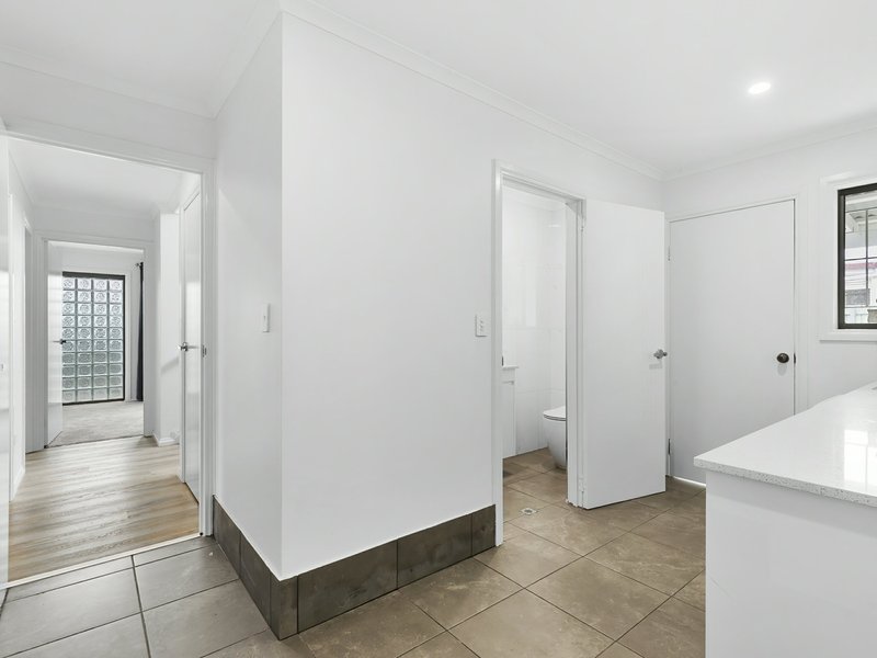 Photo - 79 Endeavour Drive, Banksia Beach QLD 4507 - Image 10